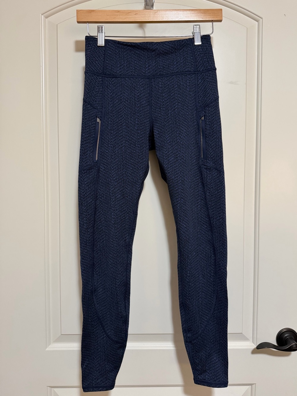 Athleta Rainier Textured Tight - XS